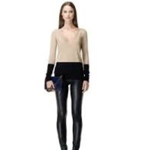 Club Monaco Agnes Block V-Neck Sweater